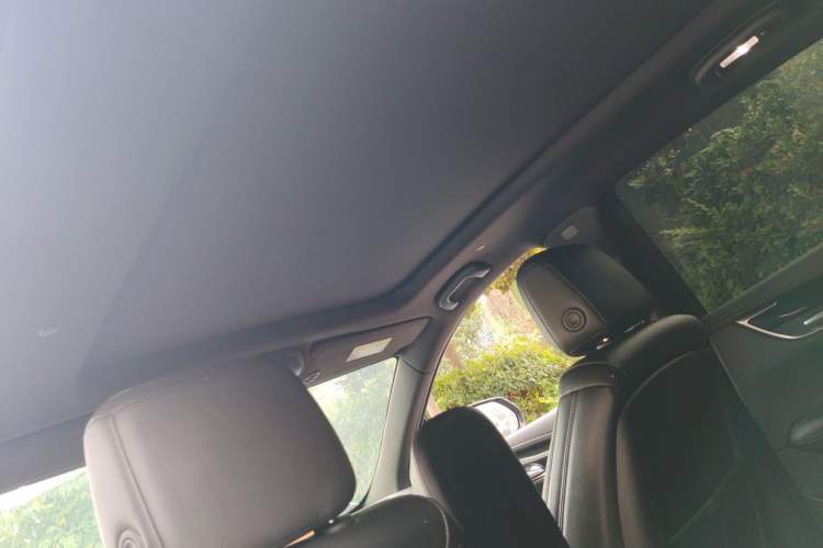 Used Cadillac XT5 2021 2.0T Four-Wheel Drive Luxury Version Headliner