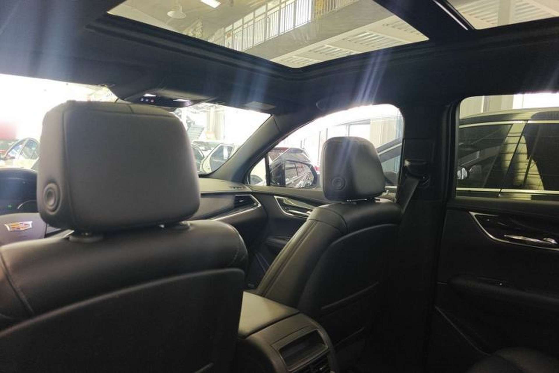 Used Cadillac XT5 2021 28T Luxury Model Headliner