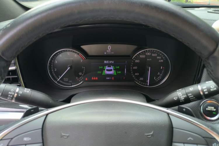 Used Cadillac XT5 2021 2.0T Two-Wheel Drive Luxury Version Instrument Cluster
