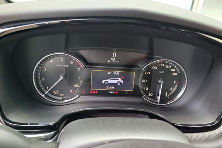 Used Cadillac XT5 2021 28T Luxury Model Instrument Cluster