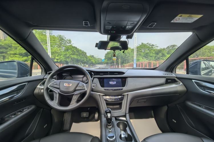 Used Cadillac XT5 2021 2.0T Two-Wheel Drive Luxury Version Interior 1