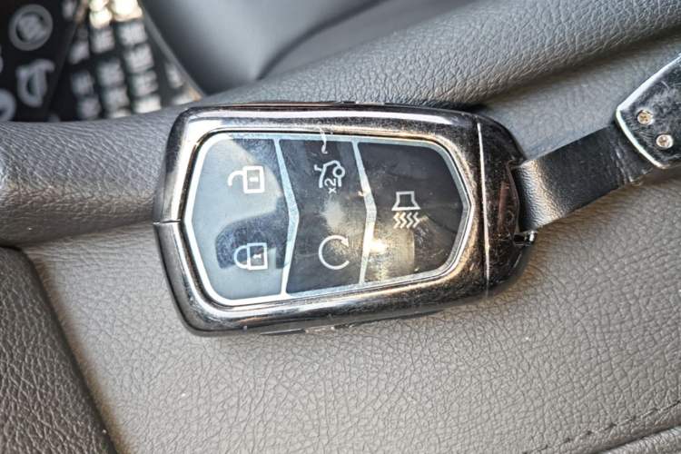 Used Cadillac XT5 2021 2.0T Two-Wheel Drive Luxury Version Interior 1