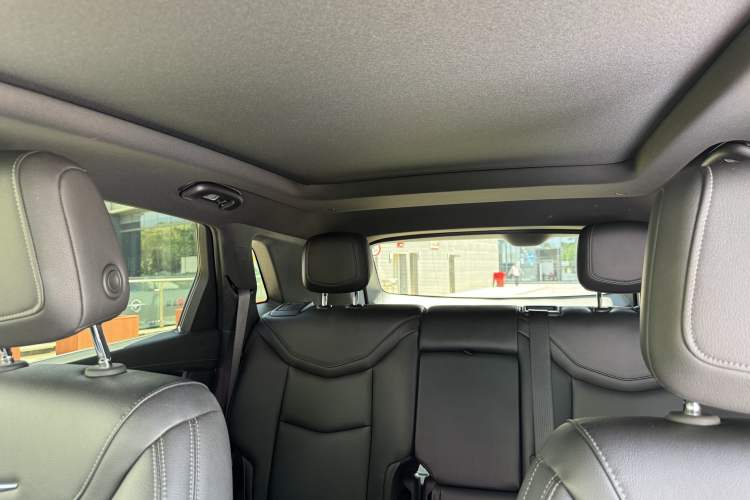 Used Cadillac XT5 2021 2.0T Four-Wheel Drive Luxury Version Interior 10