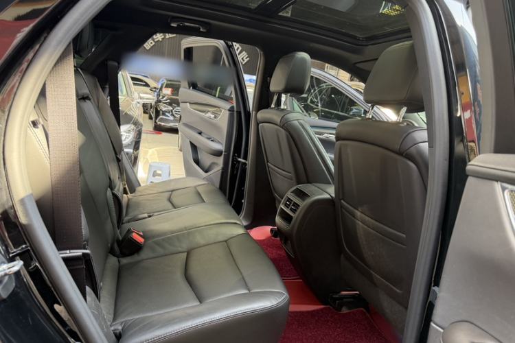 Used Cadillac XT5 2021 2.0T Four-Wheel Drive Premium Edition Interior 11