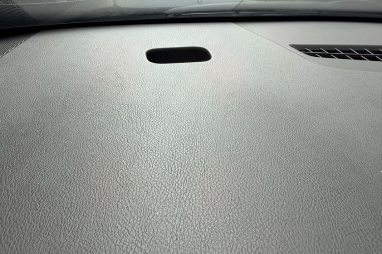 Used Cadillac XT5 2021 2.0T Four-Wheel Drive Premium Edition Interior 3