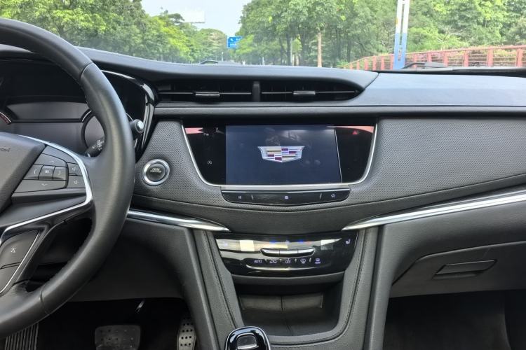 Used Cadillac XT5 2021 2.0T Two-Wheel Drive Luxury Version Interior 6
