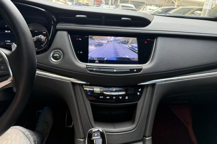 Used Cadillac XT5 2021 2.0T Four-Wheel Drive Premium Edition Interior 6
