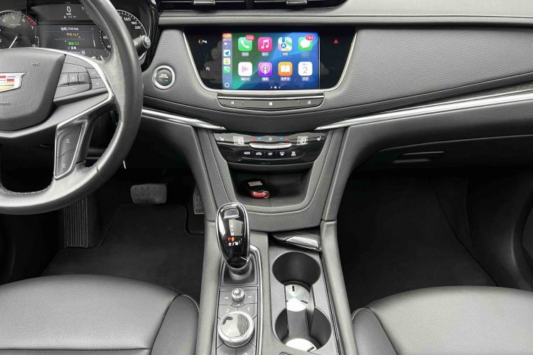 Used Cadillac XT5 2021 2.0T Four-Wheel Drive Luxury Version Interior 7