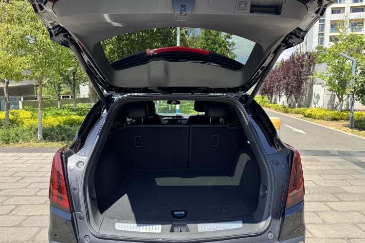 Used Cadillac XT5 2021 2.0T Four-Wheel Drive Luxury Version Interior 8