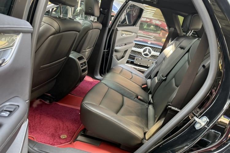 Used Cadillac XT5 2021 2.0T Four-Wheel Drive Premium Edition Interior 9