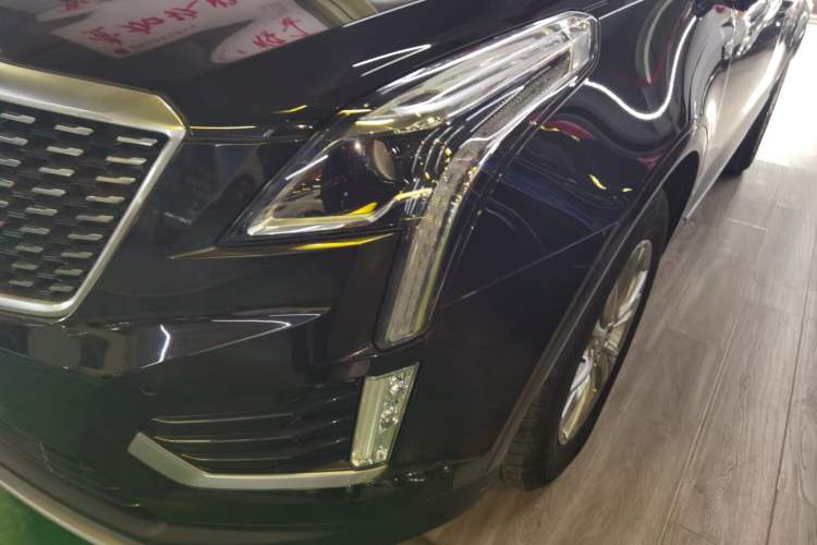 Used Cadillac XT5 2021 28T Luxury Model Left Front Headlight