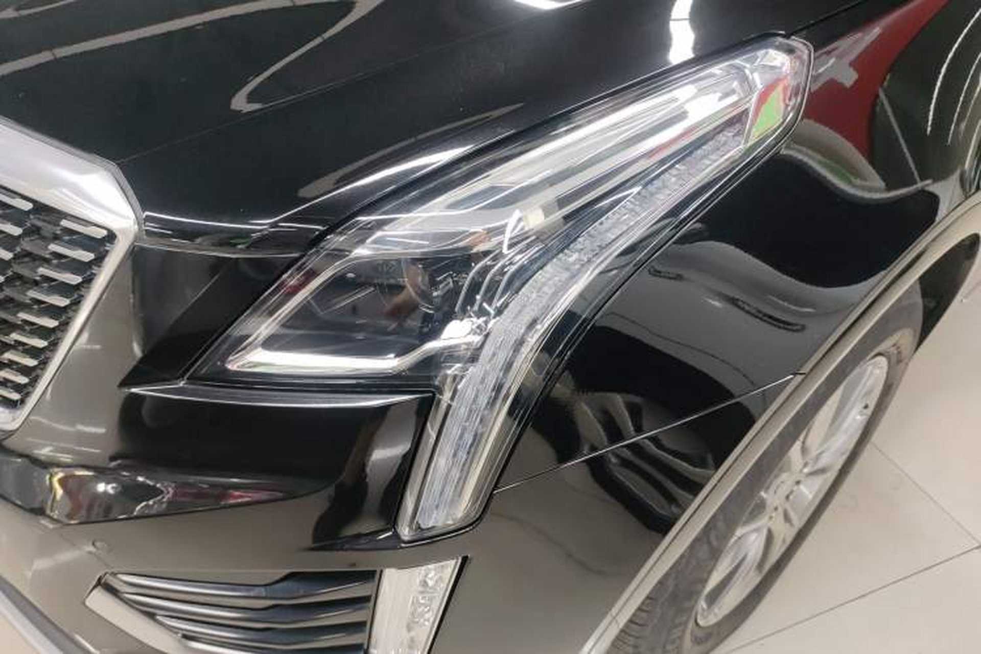 Used Cadillac XT5 2021 2.0T Two-Wheel Drive Luxury Version Left Front Headlight