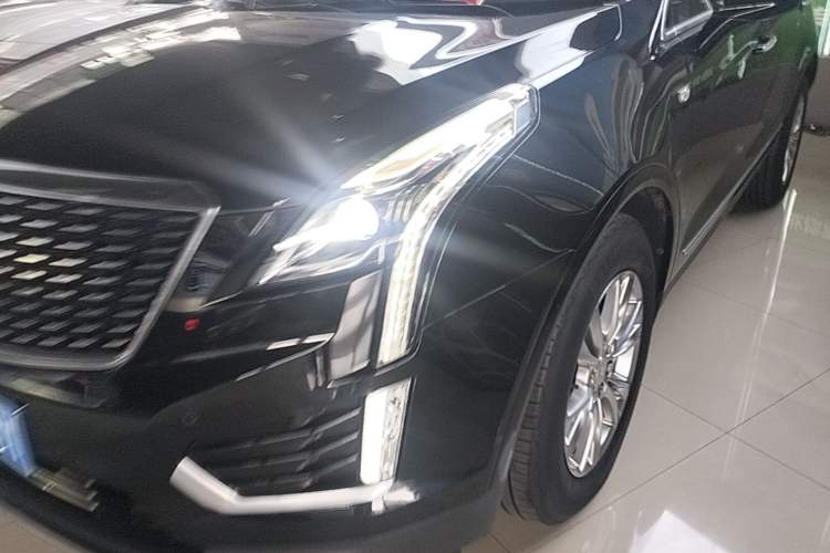 Used Cadillac XT5 2021 28T Luxury Model Left Front Headlight