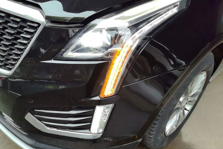 Used Cadillac XT5 2021 2.0T Two-Wheel Drive Luxury Version Left Front Headlight