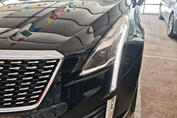 Used Cadillac XT5 2021 2.0T Four-Wheel Drive Luxury Version Left Front Headlight