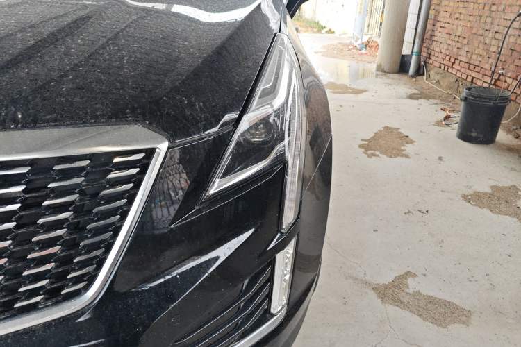 Used Cadillac XT5 2021 28T Luxury Model Left Front Headlight