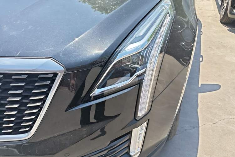 Used Cadillac XT5 2021 2.0T Two-Wheel Drive Luxury Version Left Front Headlight