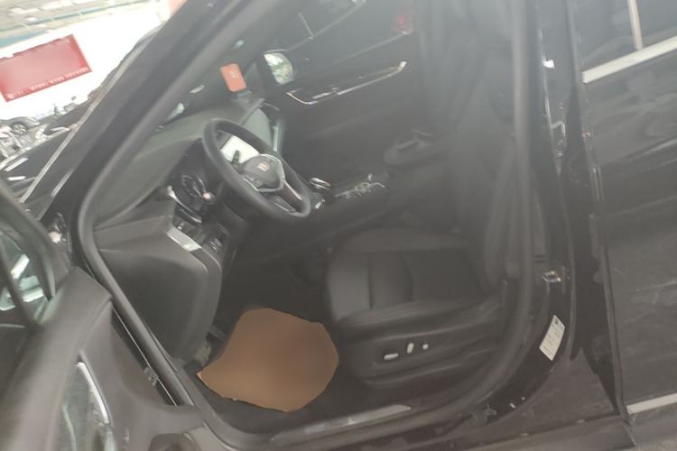 Used Cadillac XT5 2021 2.0T Two-Wheel Drive Luxury Version Left Front Seat