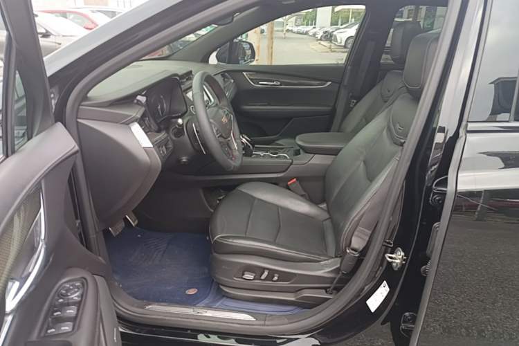 Used Cadillac XT5 2021 28T Four-Wheel Drive Leading Sport Model Left Front Seat
