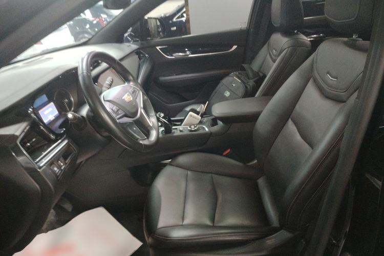 Used Cadillac XT5 2021 2.0T Two-Wheel Drive Luxury Version Left Front Seat