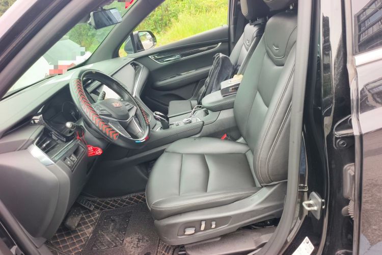 Used Cadillac XT5 2021 28T Four-Wheel Drive Luxury Version Left Front Seat