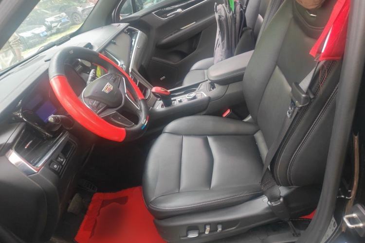 Used Cadillac XT5 2021 28T Luxury Model Left Front Seat
