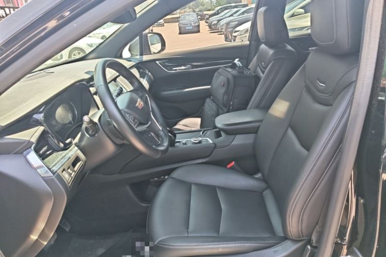 Used Cadillac XT5 2021 2.0T Two-Wheel Drive Luxury Version Left Front Seat