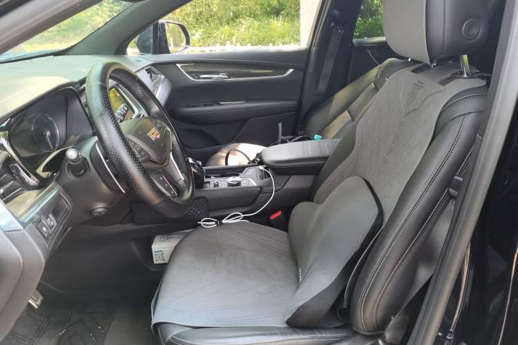 Used Cadillac XT5 2021 28T Four-Wheel Drive Leading Sport Model Left Front Seat