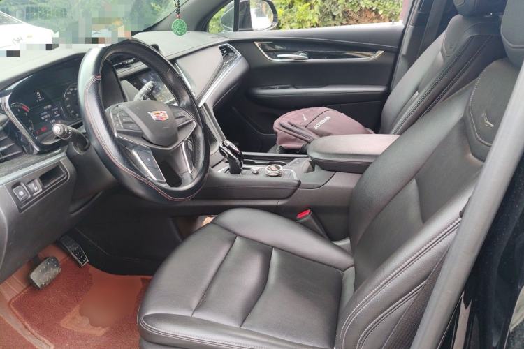 Used Cadillac XT5 2021 2.0T Four-Wheel Drive Luxury Version Left Front Seat
