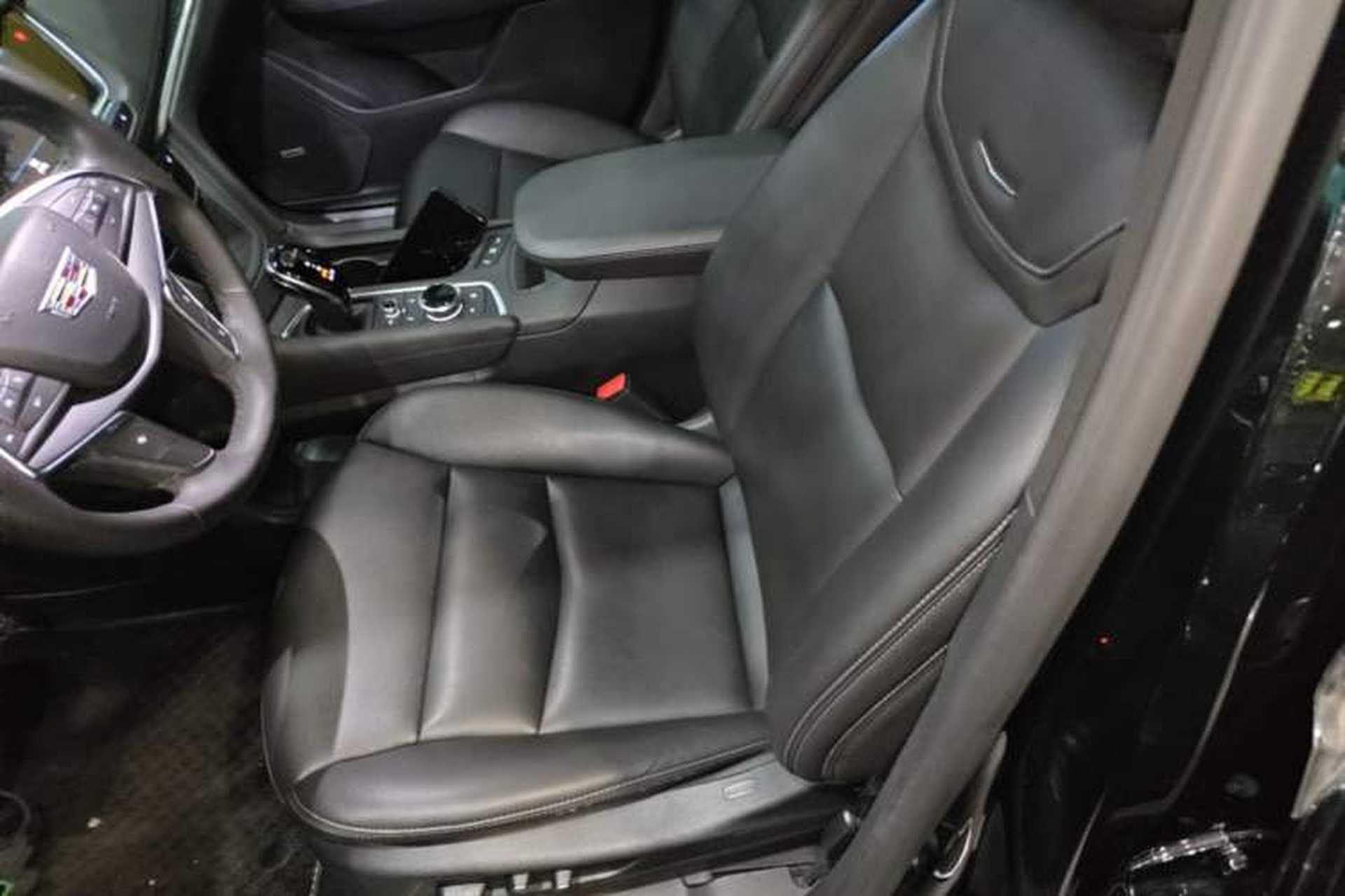Used Cadillac XT5 2021 2.0T Two-Wheel Drive Luxury Version Left Front Seat
