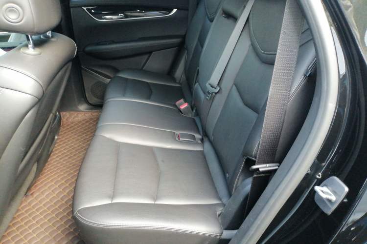 Used Cadillac XT5 2021 28T Luxury Model Left Rear Seat