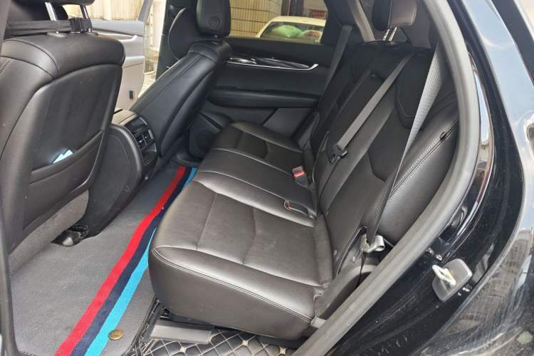Used Cadillac XT5 2021 28T Luxury Model Left Rear Seat