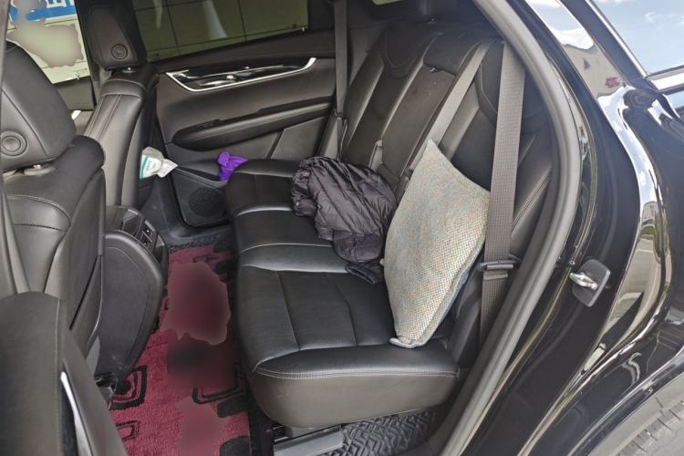 Used Cadillac XT5 2021 28T Luxury Model Left Rear Seat