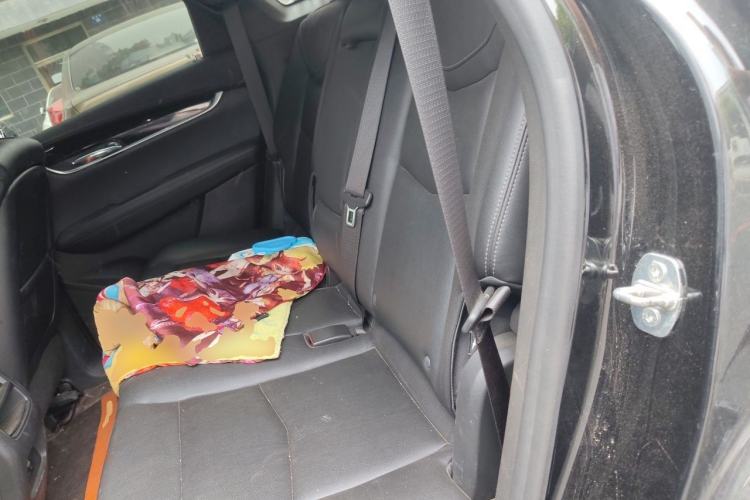 Used Cadillac XT5 2021 28T Luxury Model Left Rear Seat