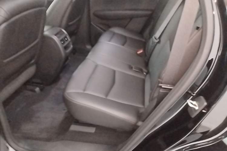 Used Cadillac XT5 2021 28T Luxury Model Left Rear Seat