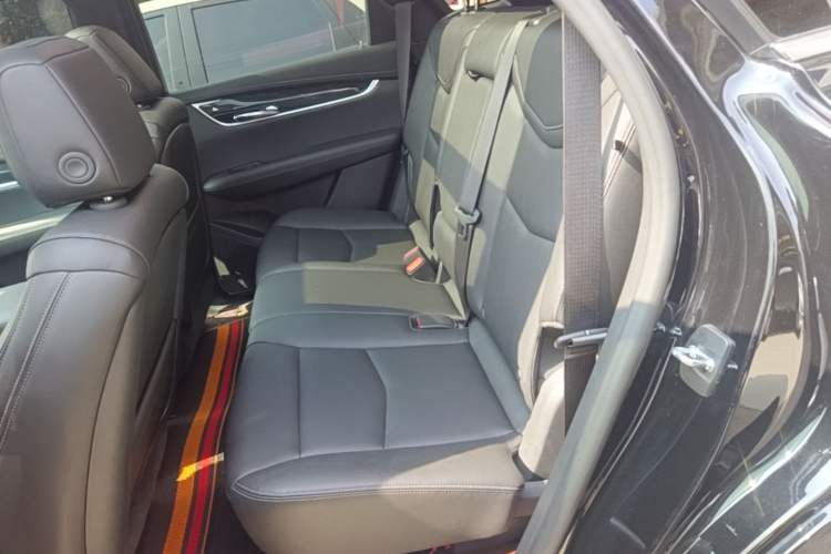 Used Cadillac XT5 2021 28T Luxury Model Left Rear Seat
