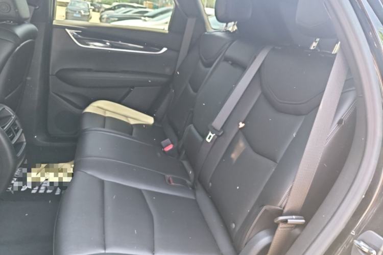 Used Cadillac XT5 2021 2.0T Two-Wheel Drive Luxury Version Left Rear Seat