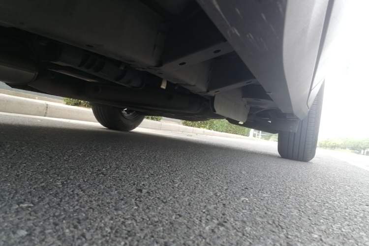 Used Cadillac XT5 2021 28T Luxury Model Left Side Sill
