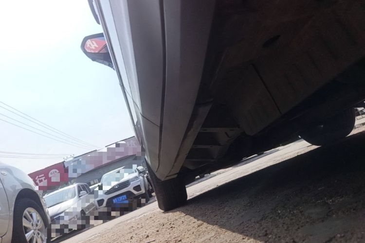 Used Cadillac XT5 2021 28T Luxury Model Left Side Sill