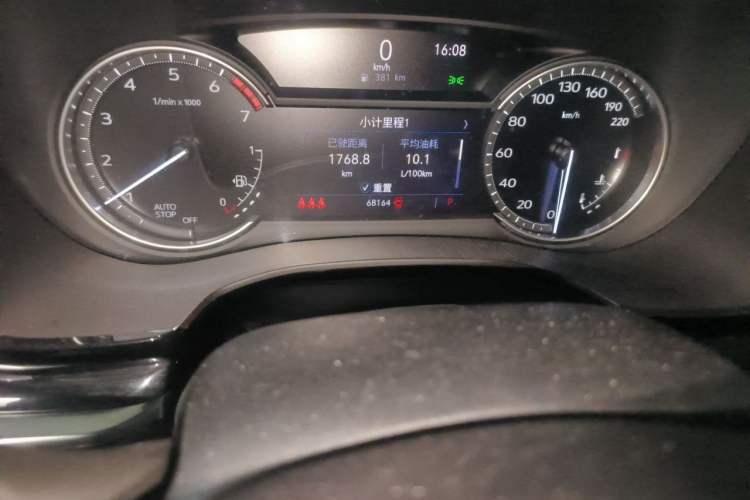 Used Cadillac XT5 2021 2.0T Two-Wheel Drive Luxury Version Odometer Close Up