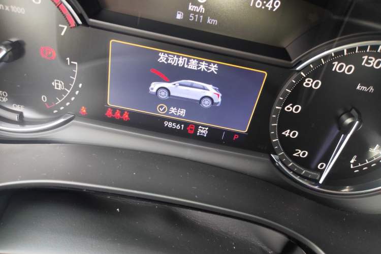 Used Cadillac XT5 2021 2.0T Four-Wheel Drive Premium Edition Odometer Close Up