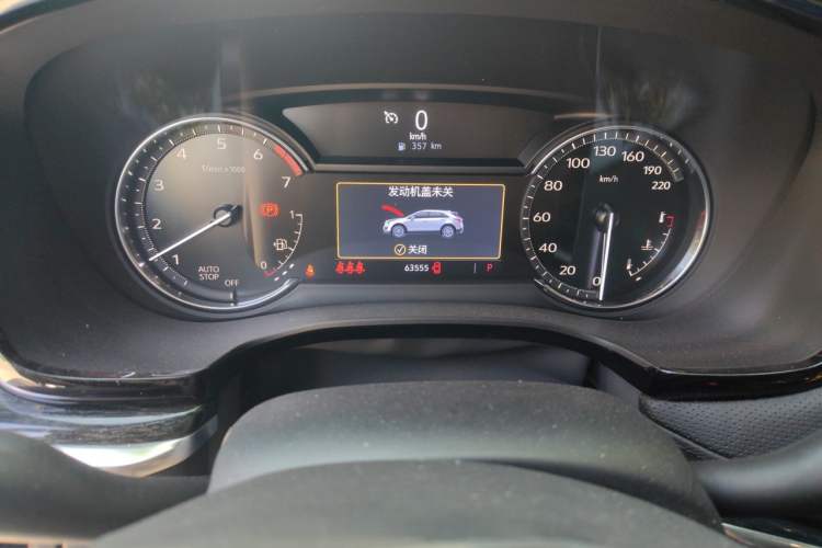 Used Cadillac XT5 2021 2.0T Two-Wheel Drive Luxury Version Odometer Close Up