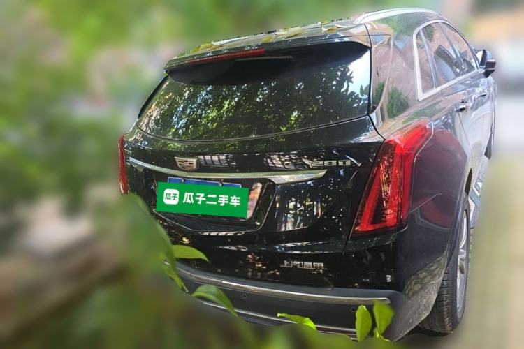 Used Cadillac XT5 2021 28T Luxury Model Rear