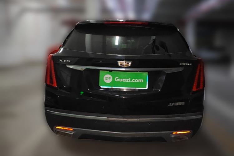Used Cadillac XT5 2021 28T Luxury Model Rear
