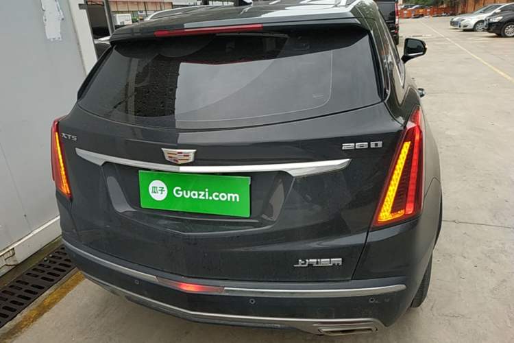 Used Cadillac XT5 2021 28T Luxury Model Rear