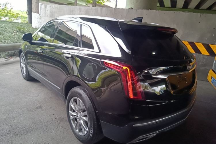 Used Cadillac XT5 2021 28T Luxury Model Rear Left 45 Deg