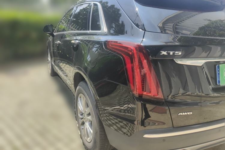 Used Cadillac XT5 2021 28T Four-Wheel Drive Luxury Version Rear Left 45 Deg
