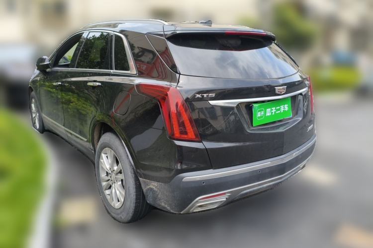 Used Cadillac XT5 2021 28T Luxury Model Rear Left 45 Deg