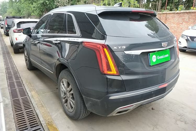 Used Cadillac XT5 2021 28T Luxury Model Rear Left 45 Deg
