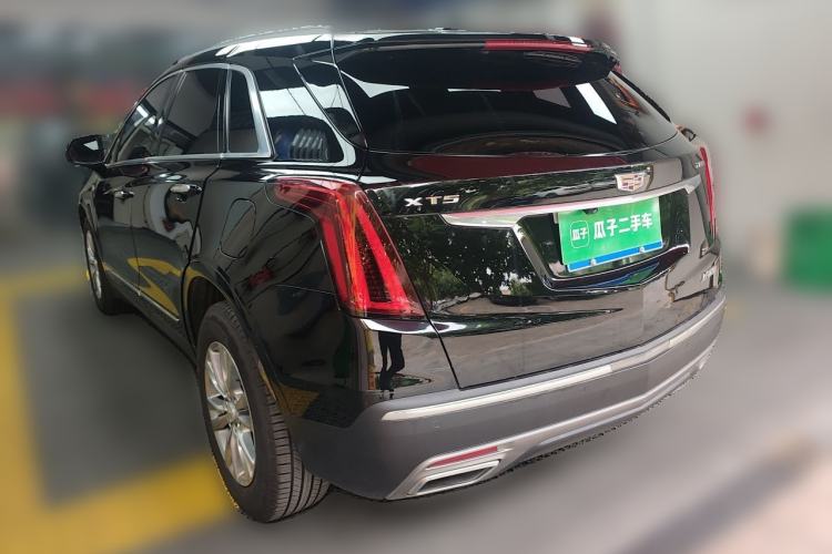 Used Cadillac XT5 2021 28T Luxury Model Rear Left 45 Deg